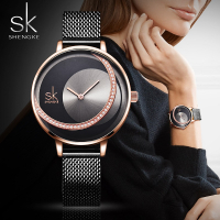 Shengke นาฬิกาคริสตัลผู้หญิงนาฬิกาแบรนด์หรูสุภาพสตรีนาฬิกาข้อมือควอตซ์ดีไซน์เดิมนาฬิกาข้อมือสุดสร้างสรรค์ SK Watch สำหรับผู้หญิง