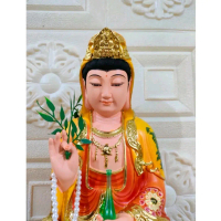 Patung Dewi Kwan Im