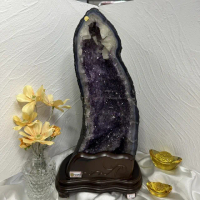 【千奇國際精品】巴西木型紫水晶洞 SE☆7.3kg(旺宅旺財 防小人 招貴人 鎮宅化煞)