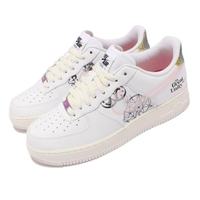【NIKE 耐吉】休閒鞋 Air Force 1 07 LE 男女鞋 透鏡元素 炫彩鐵牌 皮革 舒適 情侶穿搭 白(DM5447-111)