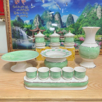 Trọn bộ vật phẩm thờ thần Tài bộ men sứ vân đá Xanh Lá ( gồm : lư hương , lọ hoa , đỉa quả , 5 chung