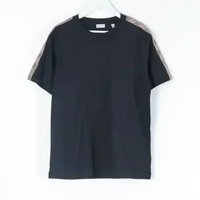 Kaos BURBERRY CHECK TAPE SHOULDER SS25 BEIGE BLACK TSHIRT 100% ORIGINAL XS