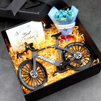 全城熱賣 - 公路騎行自行車合金模型單車車模收藏擺件創意手辦送朋友騎友禮物黑色-1:8公路自行車+燈光禮盒套裝