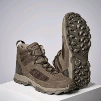Decathlon Sologna Size 45/28.5cm Sepatu Boot Pria dengan Desain Tahan Lama dan Nyaman untuk Aktivita