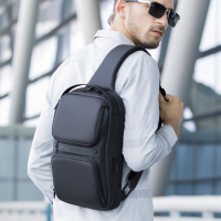 leaper時尚立體雙袋USB充電防水單肩包胸包 共2色