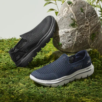 Skechers Shoes for Men "GO WALK EVOLUTION ULTRA" Walking Shoes, Breathable, Comfortable, Mold Resistant, Antibacterial Sneakers