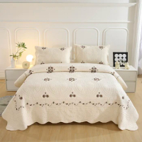 3pcs Embroidered cotton Bedspread on the Bed double bedspreads and coverlets luxury Mattress topper euro Couple bed quilt set