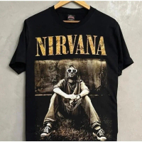 พร้อมส่ง ผ้าฝ้าย 100%  trendy menswear เสื้อยืด Nirvanaพี่เคิร์ตนั่งหล่อ  ผ้าคอต S-5XL