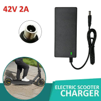 เครื่องชาร์จแบตเตอรี่ไฟฟ้าแบบถอดได้ 42V 2A สำหรับสกู๊ตเตอร์ และเครื่องชาร์จโฮเวอร์บอร์ด 36V พร้อมหัว