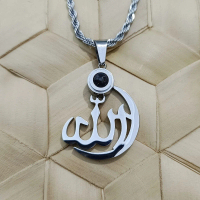 KALUNG LIONTIN TITANIUM LAFADZ ALLAH DAN  TERDAPAT MATA DILIONTIN  POTO KA'BAH