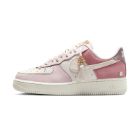 Nike Air Force 1 07 LX 女鞋 粉白色 AF1 透氣 蘑菇王國 刺繡 休閒鞋 IB8874-111