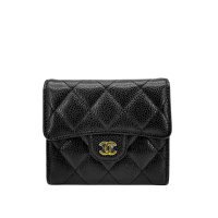 【CHANEL 香奈兒】金雙C粒紋牛皮扣式三折短夾(AP0231-黑)