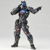 17cm Arkham Knight Action Figure 024 Batman Figure Bruce Wayne Figurine Joint Mobility Pvc Models Statue Collectible Toys Gifts