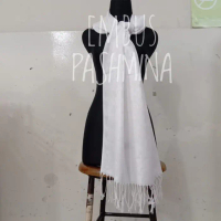 PASHMINA MOTIF POLOS PUTIH / SYAL / SCARF / SELENDANG HIJAB  - Putih