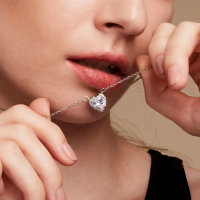 jewelry สร้อยคอทองคำขาว สร้อยคอผู้หญิง สร้อยคอเงิน 831n คําแนะนําการขายที่ร้อนแรงในเดือนนี้