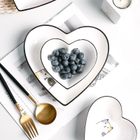 愛心創意盤子餐具可愛個性家用蘸料碟陶瓷異形點心盤愛心形甜品碗