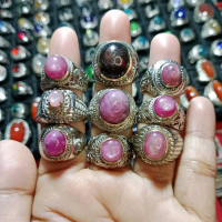 cincin laki-laki ruby Madagaskar