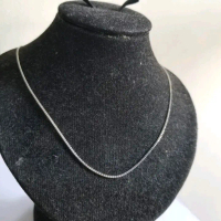 Kalung Santa Polos Koleksi Josean Emas Asli Putih Kadar 750