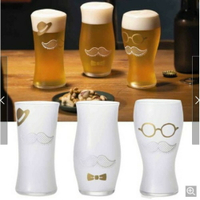 日本製啤酒杯 泡沫啤酒杯 啤酒杯 酒杯 領結 眼鏡 日本酒杯 日本酒器 泡沫 父親節禮物 - 日本製 日本進口 日本 食器 器皿 餐具 禮物 陶瓷 餐桌 碗盤 午餐 送禮 代購 現貨 日本空運來台 日