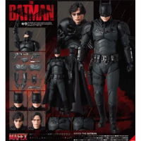 Batman In Stock Dc Hero Figurine Mafex Batman Movie The Batman Pattinson 6-Inch Action Figure Desktop Collection Boy'S Gift