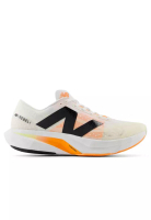 New Balance New Balance Mens FuelCell Rebel v4  - White
