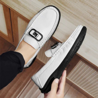 Boat Shoes Classics Breathable Daily Man Loafers Fashion Slip-On Shoes Casual Leather Shoes