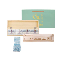 【iTQi 定迎】梨山手採烏龍茶-景點款木盒 四入(含提袋)