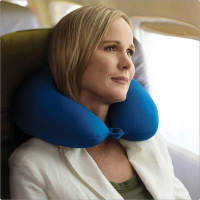 《TRAVELON》U型扣式顆粒護頸枕(藍) | 午睡枕 飛機枕 旅行枕 護頸枕 U行枕