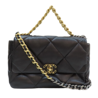 【二手名牌BRAND OFF】CHANEL 香奈兒【再降價】黑色 羊皮 菱格紋 CHANEL 19 30 肩背包