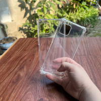 Ốp lưng dẻo silicon cho Sharp Aquos Sense 6 trong suốt và chống sốc 4 góc