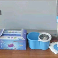 Magic Mop Bulat Stainless  Bahan : Plastik