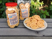 Kue Akar Kelapa Manis Wijen Laziiz Premium Kemasan Toples 400 gram
