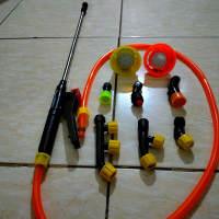 SPRAYER ELEKTRIK STIK+SELANG+HANDLE+ 8 NOZZLE BERBEDA