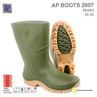 Boots pendek hijau pria dan wanita