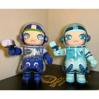 Molly Planet Series MEGA Space Molly 400% Action Figure Doll Gradient Color Blue Monochromes Style Designer Toys Decoration