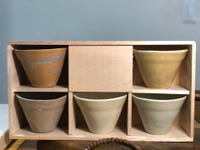 日本中古回流萬寶窯作五客五色杯不同工藝斗笠茶杯 帶展示木箱