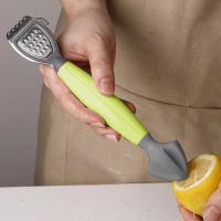 1pc Multifunctional Lemon Zester & Juicer with Built-In Grater - Green Handle, Stainless Steel Blade