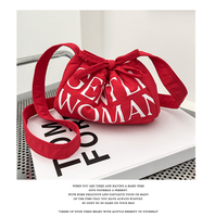 gentlewoman กระเป๋าหญิงกระเป๋าเบนโตะกระเป๋าสะพายข้างแฟชั่นไทยแฟชั่นพร็อพพิมพ์ลายกระเป๋าเกี๊ยวกระเป๋า
