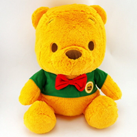 【UNIPRO】綠衣紅領結 小熊維尼 Winnie the Pooh 40公分 坐姿絨毛玩偶 娃娃 畢業 生日 禮物 迪士尼正版授權