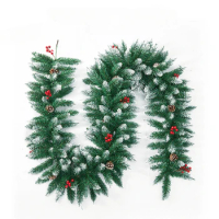 2.7M Christmas Pine Cones Garland Wreath Indoor Outdoor Decor for Home Bedroom Garden PVC Pointed Pine and Red Fruit Rattan