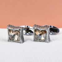 Cufflink Kristal Unik Bentuk Kupu-Kupu Mewah | Thobe Kabak | Hugo Cufflink