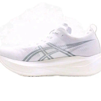Sepatu Running Megablast White/Piedmont Grey