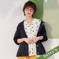 betty’s貝蒂思　三角印花V領上衣(白色)