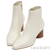 【Grace Gift】小貓聯名-大人感真皮俐落尖頭高跟短靴 白