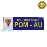 Stiker Keluarga Besar Pom-Au