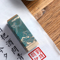 Chinese Retro Pattern Design Customized Name Copper Stamp Personal Calligraphy Seal For Friend Parent Teacher Chinese English