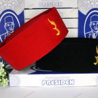 Songkok, Peci, Kopiah, Kopyah, Songkok Kujang Bordir Kain Biru Logo Hitam Kuning Hijau