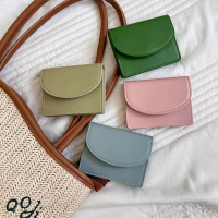 Dompet Wanita Mini Sederhana dan Lucu Tempat Kartu Multifungsi Dompet Koin Kapasitas Kecil dan Prakt