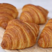 Authentic Classic Croissant - Pastry Butter - Freshly Baked Frozen Maryam