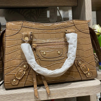 Tas Balen kroco Olive Wanita